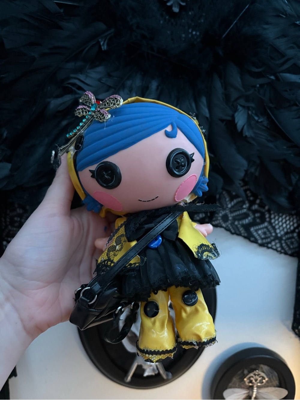 Small lalaloopsy x Coraline